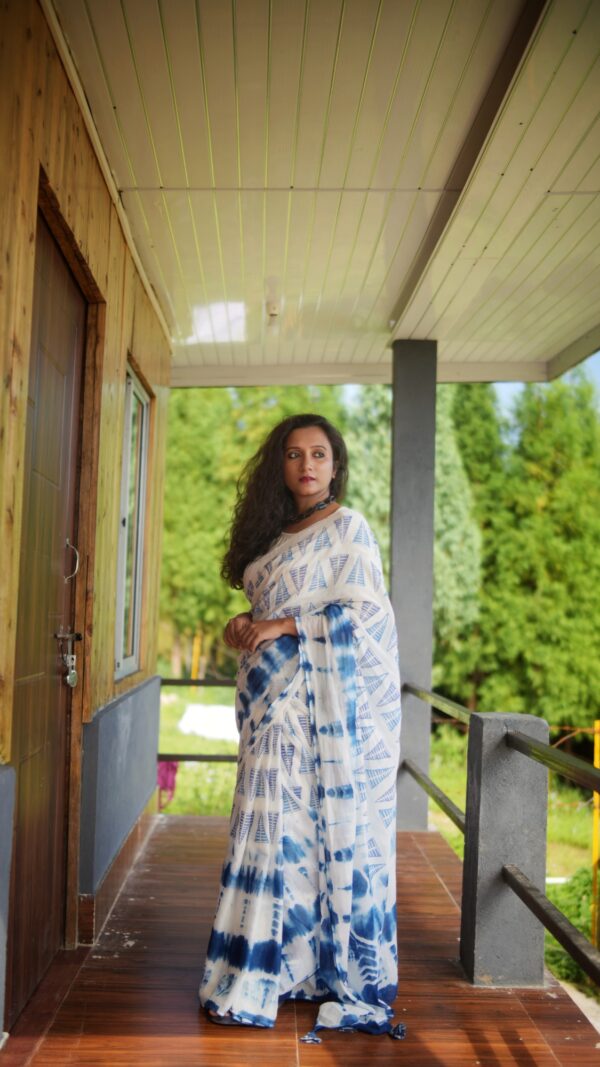 Cotton Chhapa & Tie Dye Fusion Saree- Season's Greetings