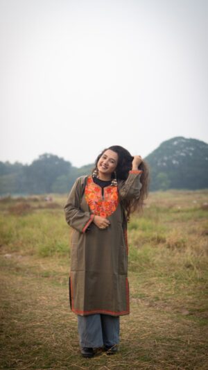 “Phir Le Aya” Kashmiri Phiran