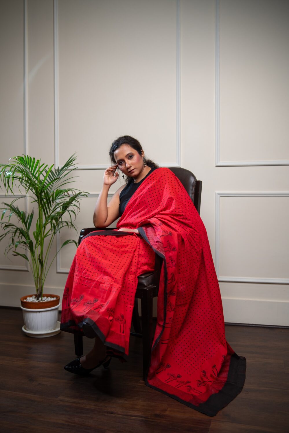 Cherry On Top Pure Cotton Chhapa Pujor Saree