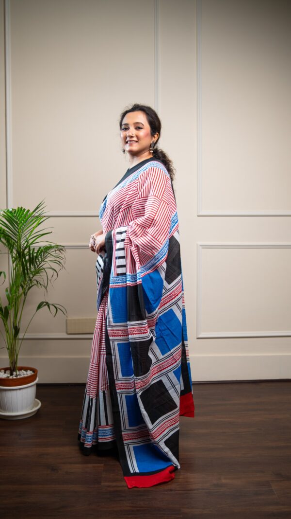 Geometric Illusion Pure cotton Chhapa Saree