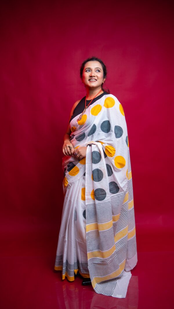 Grey Yellow Jumbo Polka Pure Cotton Chhapa Saree