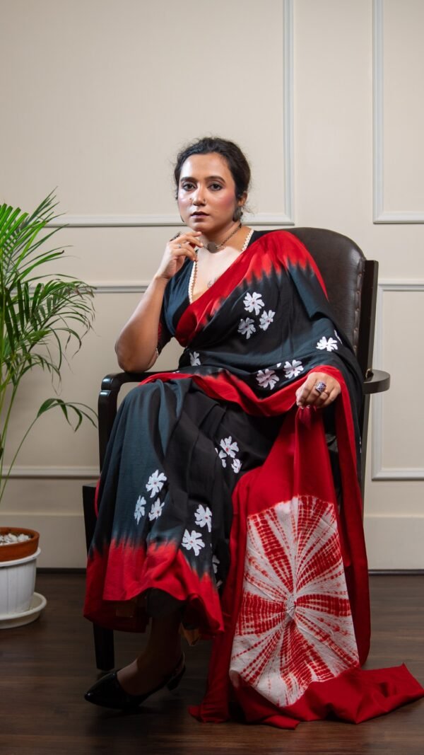 Tie Dye Shiuli Chhapa Pujor Saree- Black