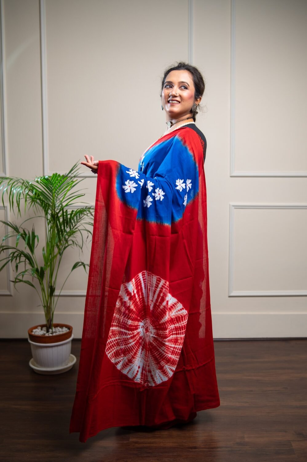 Tie Dye Shiuli Chhapa Pujor Saree- Blue