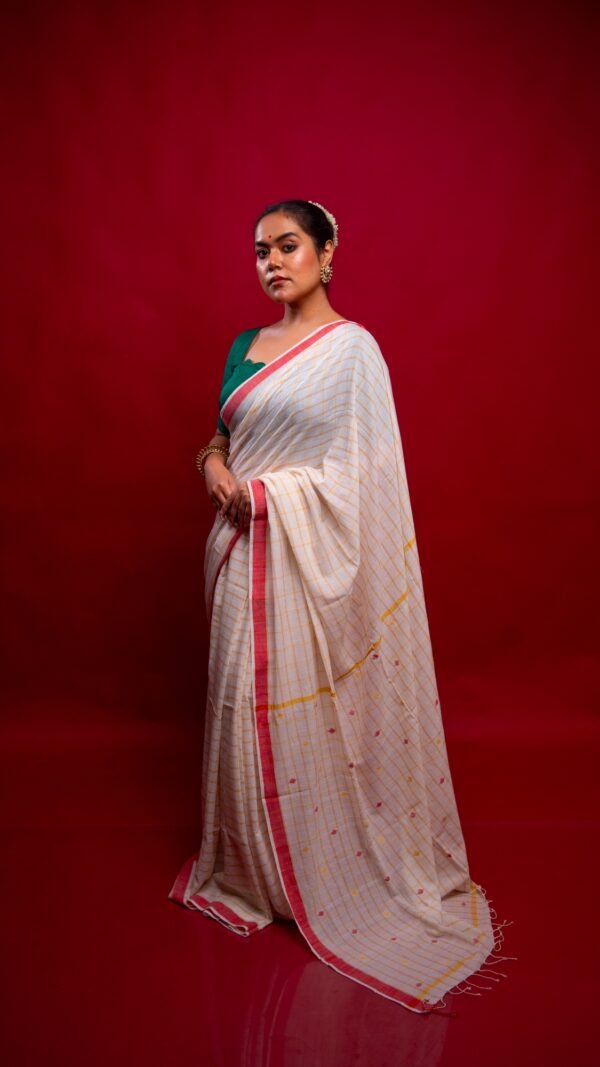 White Checks Handwoven Pure Cotton Jamdani Saree